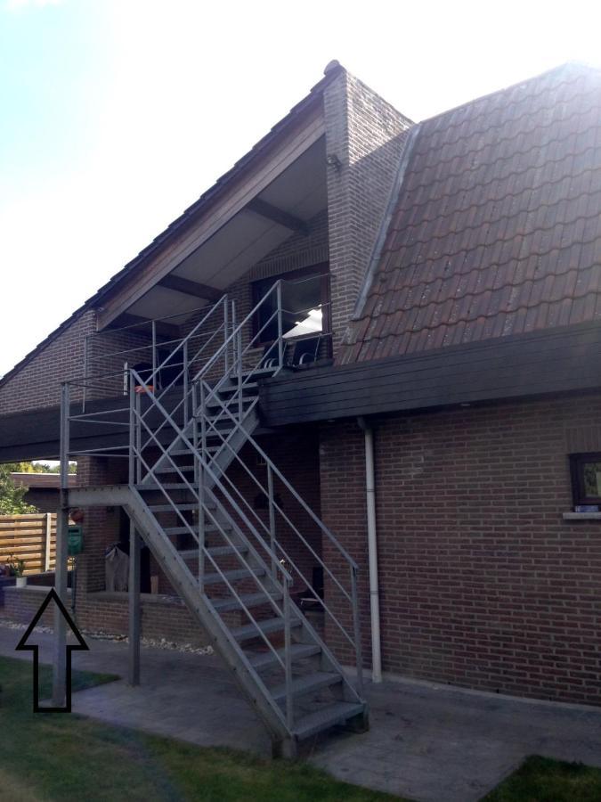 Appartement All In & Zwembad Leopoldsburg Bagian luar foto